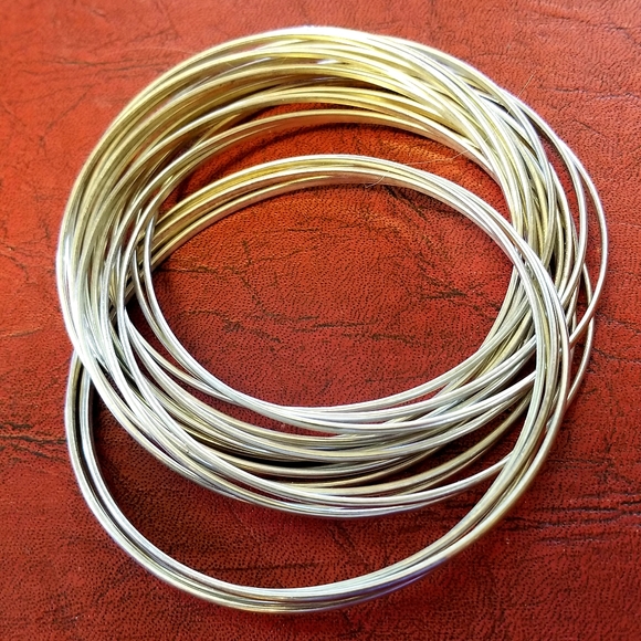 Silpada Sterling Silver 21 Bangle Salute Bracelet - Picture 9 of 12